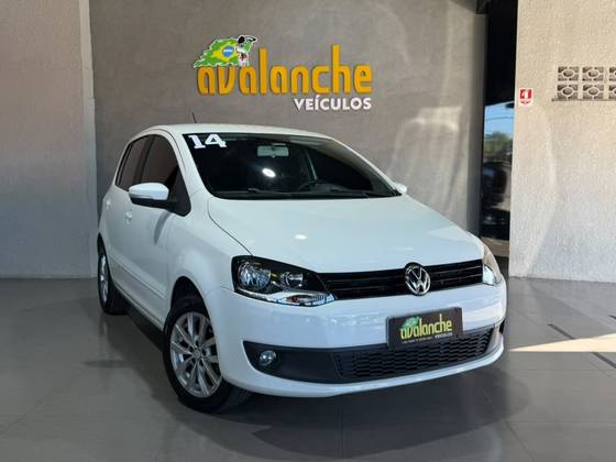 VOLKSWAGEN FOX 1.0 MI 8V FLEX 4P MANUAL VOLKSWAGEN FOX 1.0 MI 8V FLEX 4P MANUAL